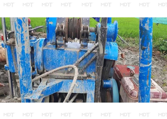 Máquina de perfuração de geoengenharia rotativa e de percussão para ensaios e levantamentos de solos