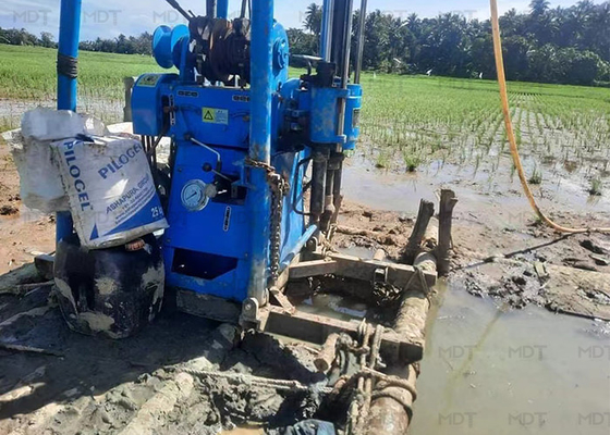 Máquina de perfuração hidráulica giratória portátil de água 1100r/min para levantamento de solo