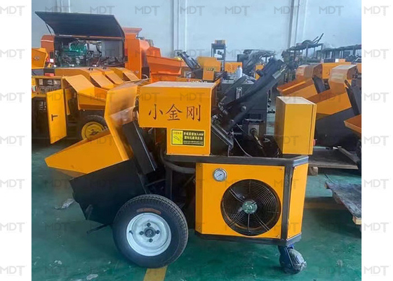 ISO9001 certificou o ³ /H da máquina 6-8m do misturador de Mini Shotcrete Machine Self Loading
